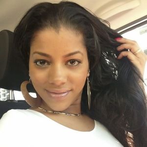 Meet your Posher, Natasha